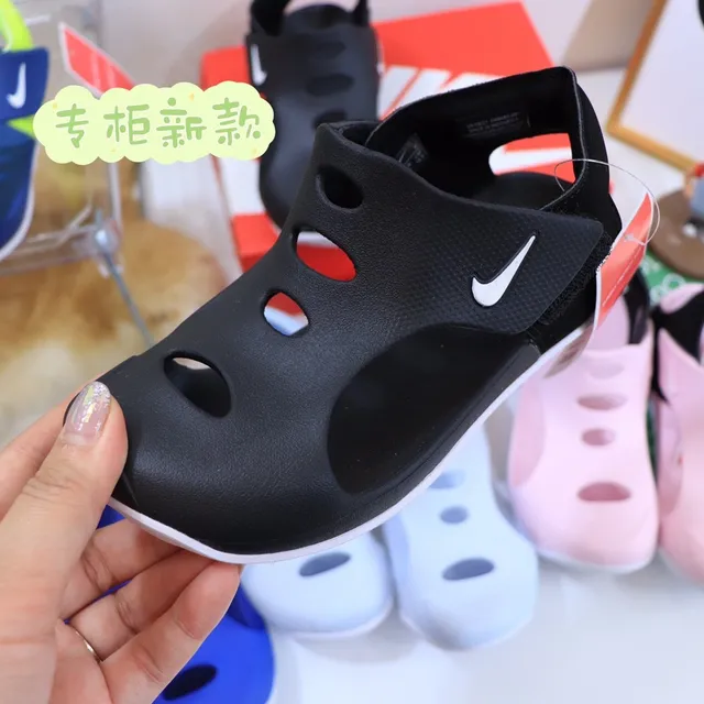 Nike Kids Kawa-style sandálias casuais rosa e preto 8