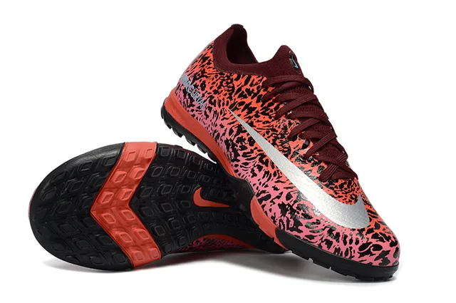 Nike Mercurial Rose Noir imprimé léopard Haut synthétique Col bas ajustement chaussette Pelouse Chaussures de football 2