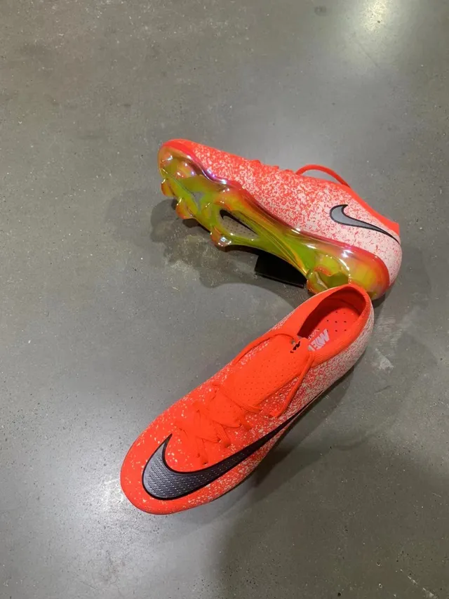 Nike Mercurial Vapor Firm-Ground Soccer Shoes 2