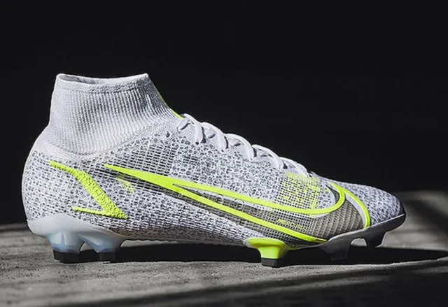 Nike Mercurial Vapor White Volt Firm-Ground Chaussures de football 7
