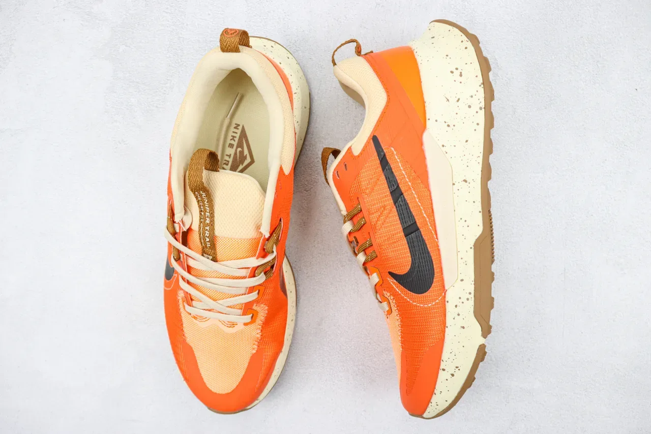 Nike Orange Beige Mesh And Synthetic Overlay Upper Speckled Foam Midsole Lifestyle Sneakers 3