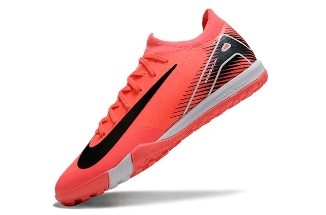 Nike Zapatos de fútbol turf naranja y negro de corte bajo con cuello de tipo calcetín 3