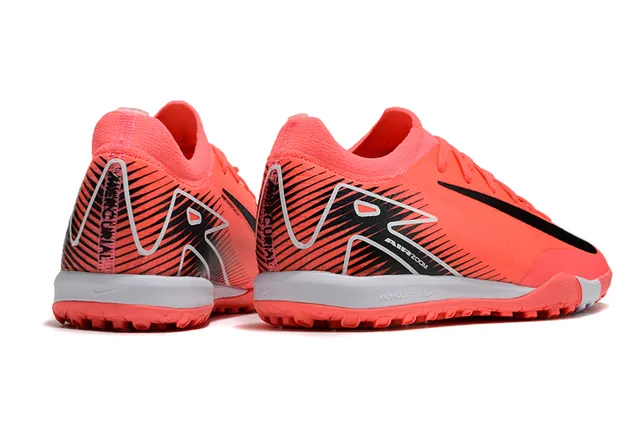 Nike Zapatos de fútbol turf naranja y negro de corte bajo con cuello de tipo calcetín 5