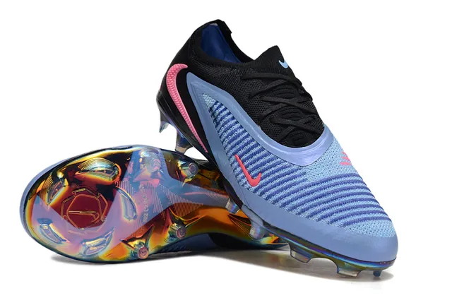 Nike Phantom GT Black Pink Low-Cut Knit Upper Asymmetric Synthetic Overlay Firm-Ground Soccer Shoes 3