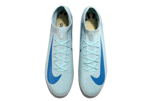 Nike Phantom GT Blue White High-Cut Sock-Fit Upper Flyknit Construction Firm-Ground Soccer Shoes 2