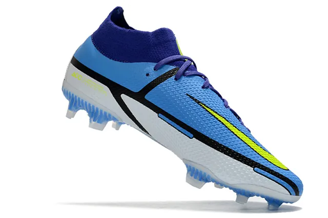 Nike Phantom GT Zapatos de fútbol para superficie firme 3