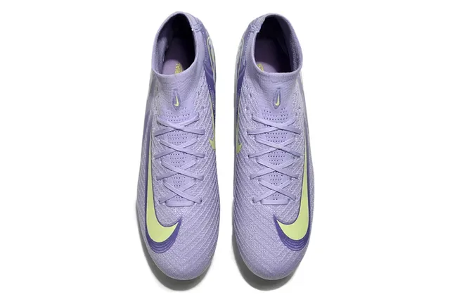 Nike Phantom GT Sapatos de futebol Roxo e Verde Punho alto tipo meia Upper em malha Para grama firme 2