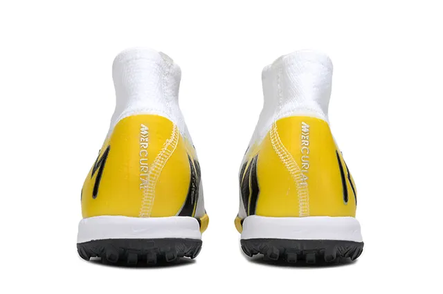 Nike Phantom GT Blanc Jaune Flyknit Partie supérieure Col de chaussette Haut Terrain de jeu Chaussures de football 4