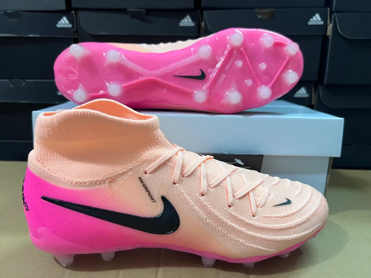 Nike Pink Beige High-Cut Sock-Fit Collar Gradient Upper Firm-Ground Soccer Shoes 2