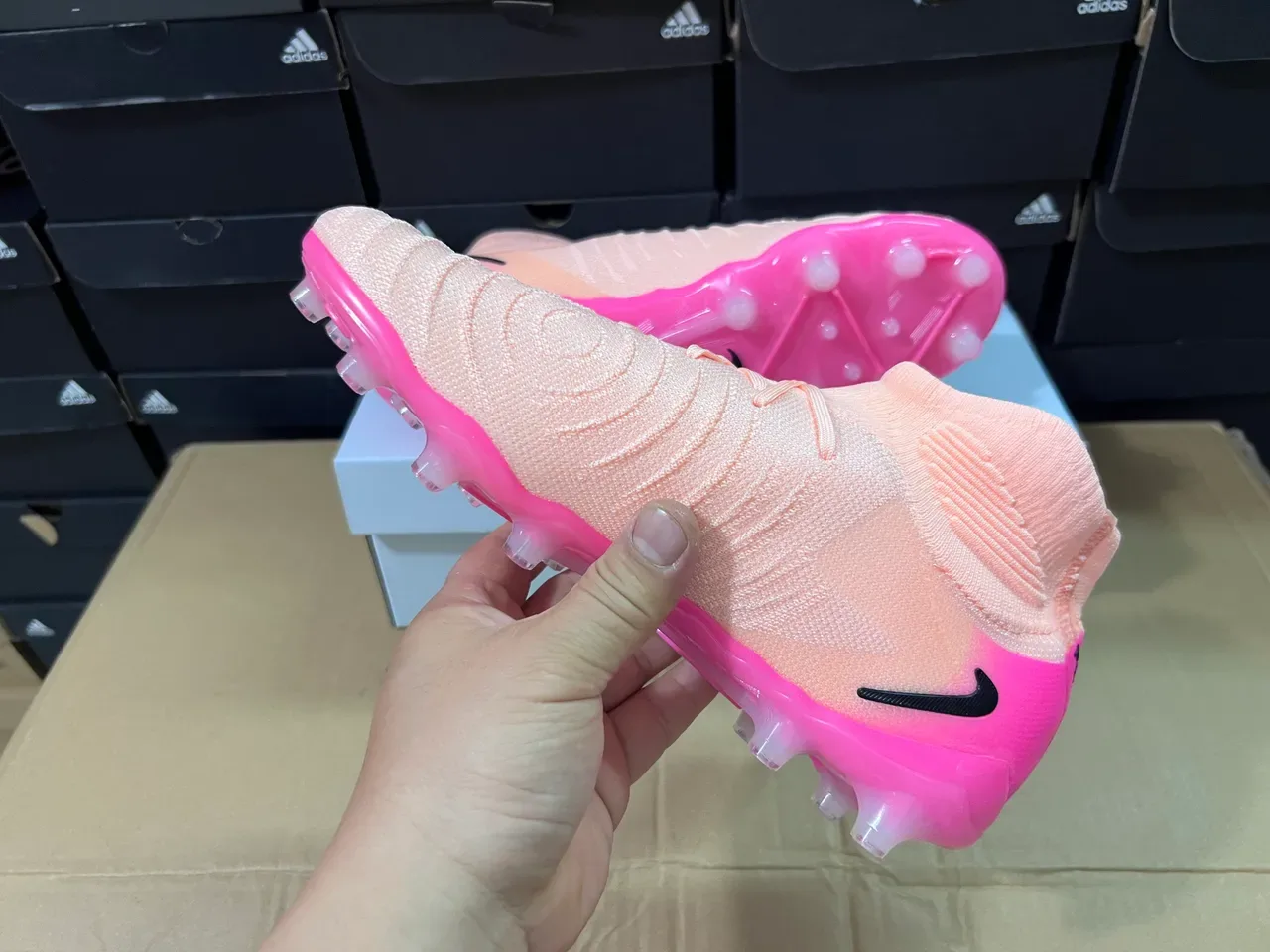 Nike Pink Beige High-Cut Sock-Fit Collar Gradient Upper Firm-Ground Soccer Shoes 5