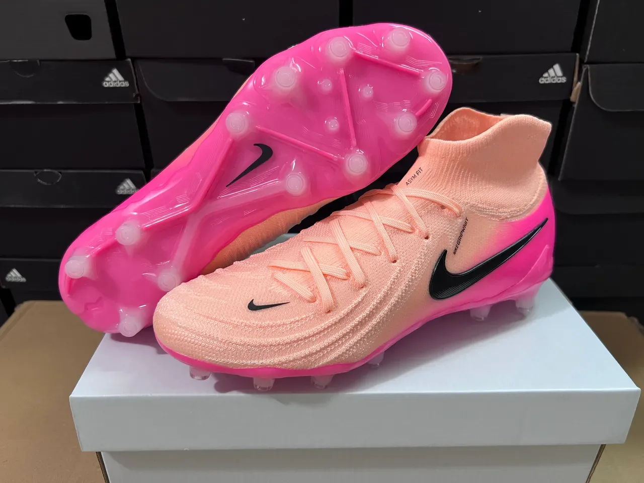 Nike Pink Beige High-Cut Sock-Fit Collar Gradient Upper Firm-Ground Soccer Shoes 10