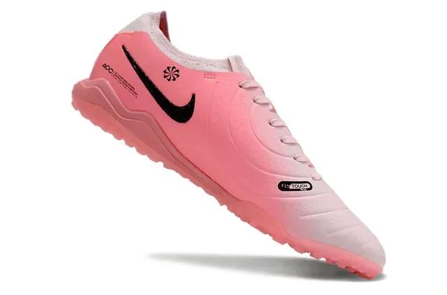 Nike Chaussures de football turf avec upper en maille à profil bas et lacets asymétriques en rose et noir 2