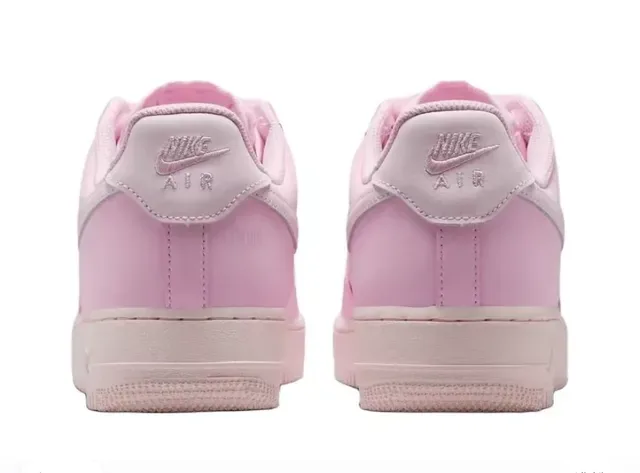 Nike Pink Low-Top Monochromatic Lifestyle Sneakers 3