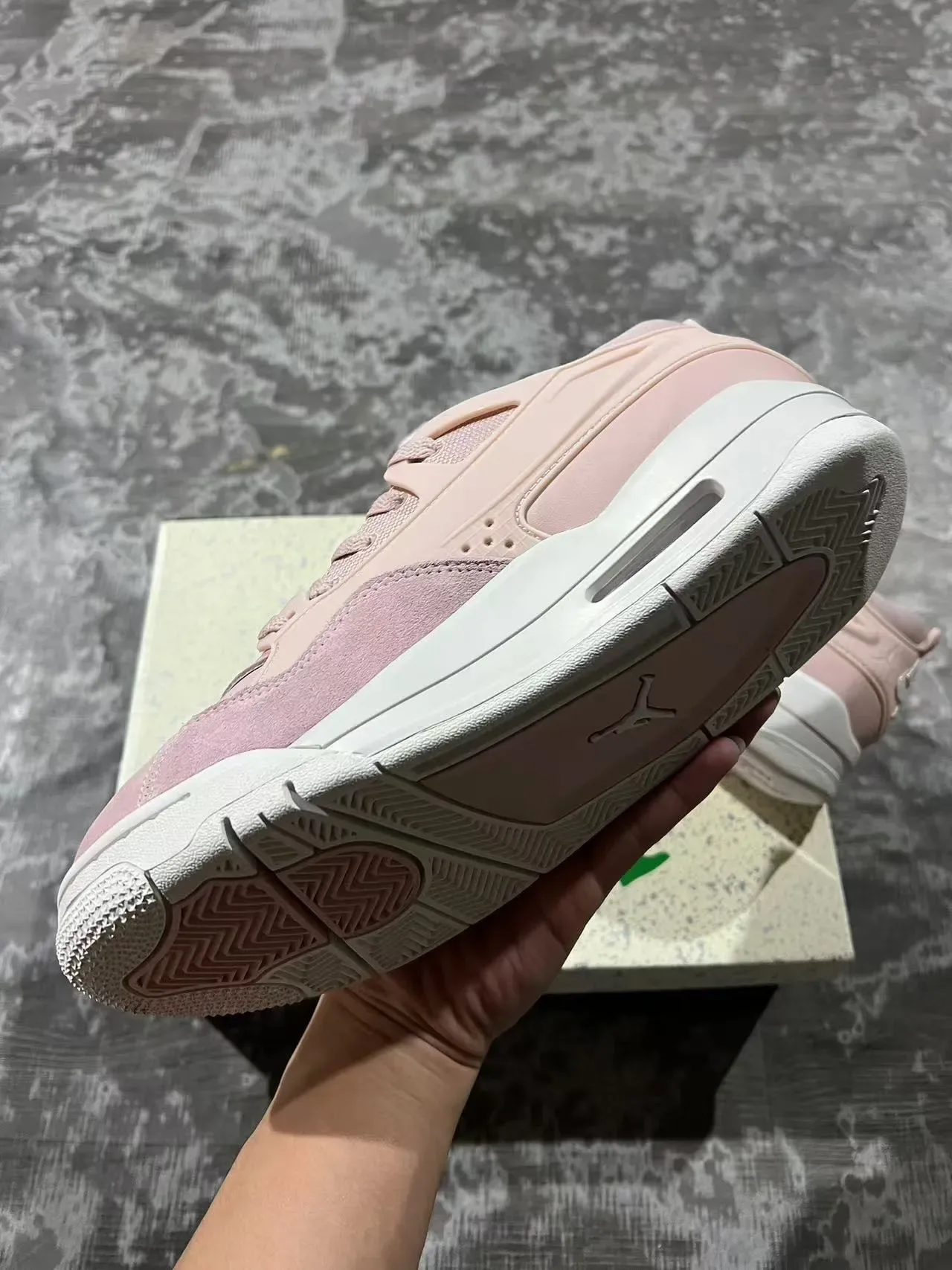 Nike Pink White Low-Top Layered Synthetic/suede Upper Lifestyle Sneakers 5