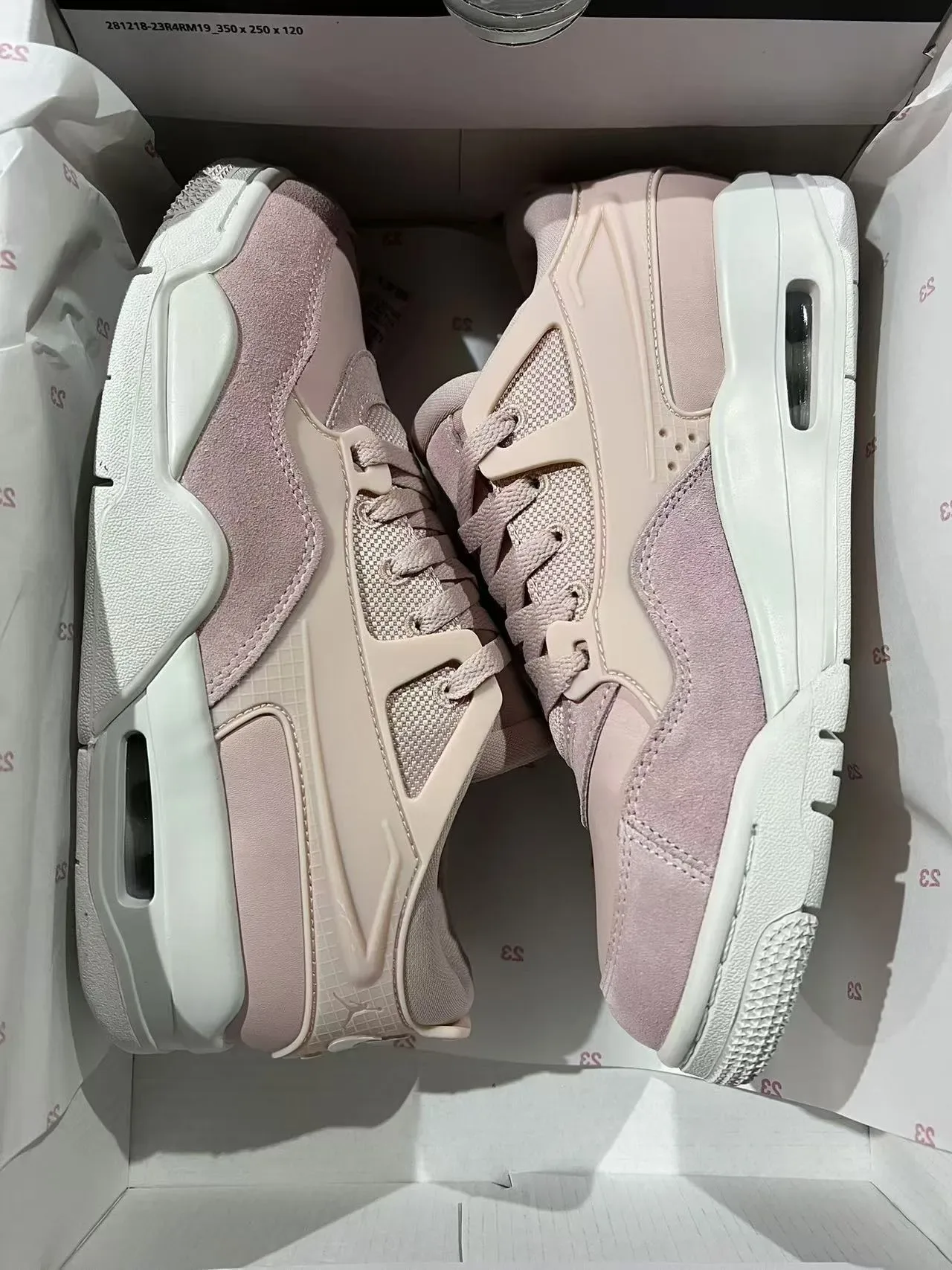 Nike Pink White Low-Top Layered Synthetic/suede Upper Lifestyle Sneakers 8
