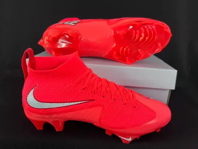 Nike Chuteira de Futebol Vermelho Prata Alto Corte Upper de Malha Sistema de Cadarço Integrado para Gramado Firme 6