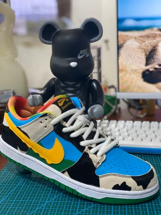 Nike SB Dunk Low Cow Print Rainbow Skateboard Shoes 7
