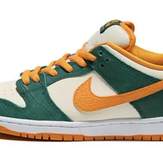 Nike SB Dunk Low Green Orange Croc-Embossed Skateboard Shoes