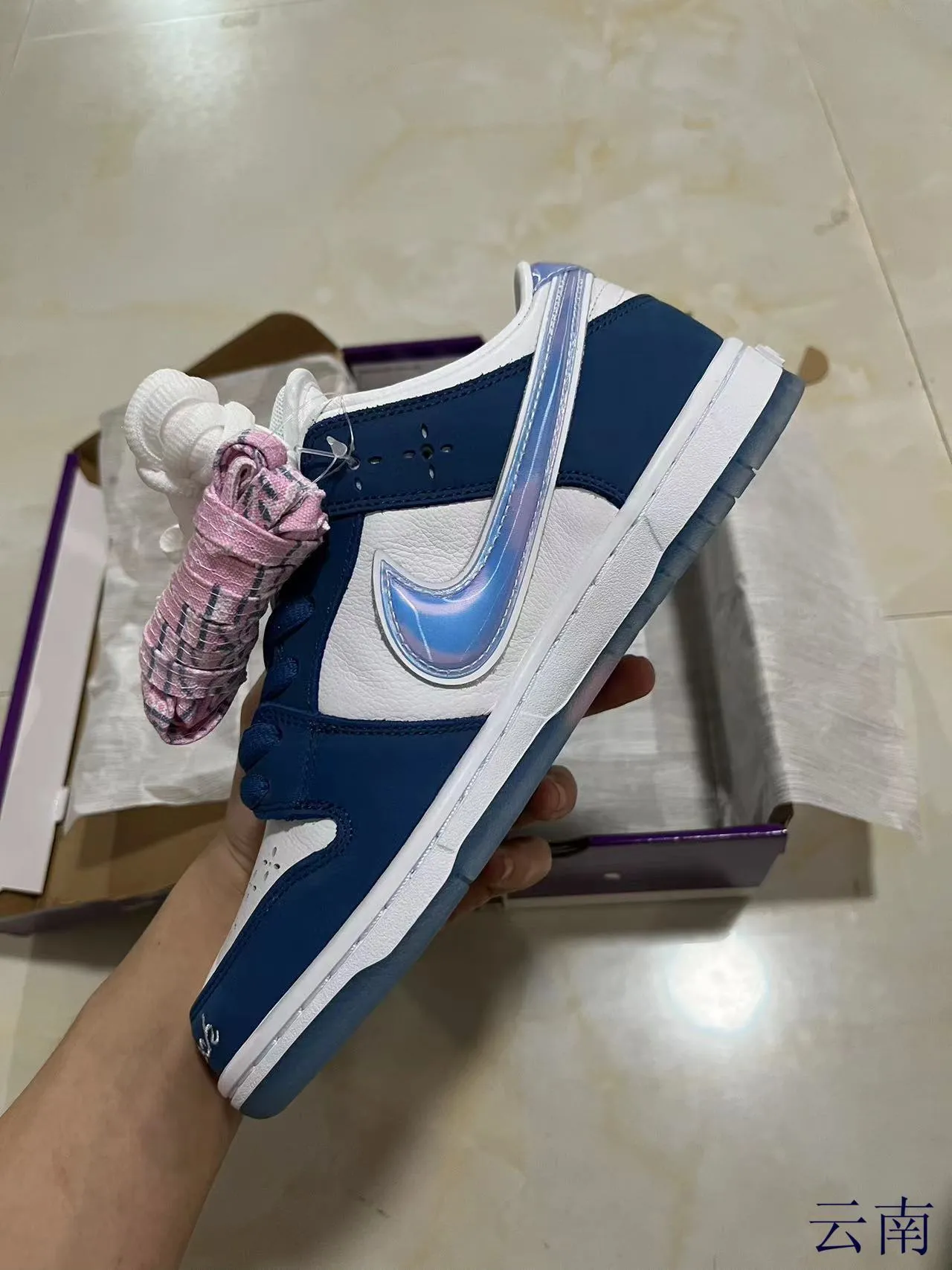 Nike SB Dunk Low Navy White Iridescent Swoosh حذاء تزلج 6