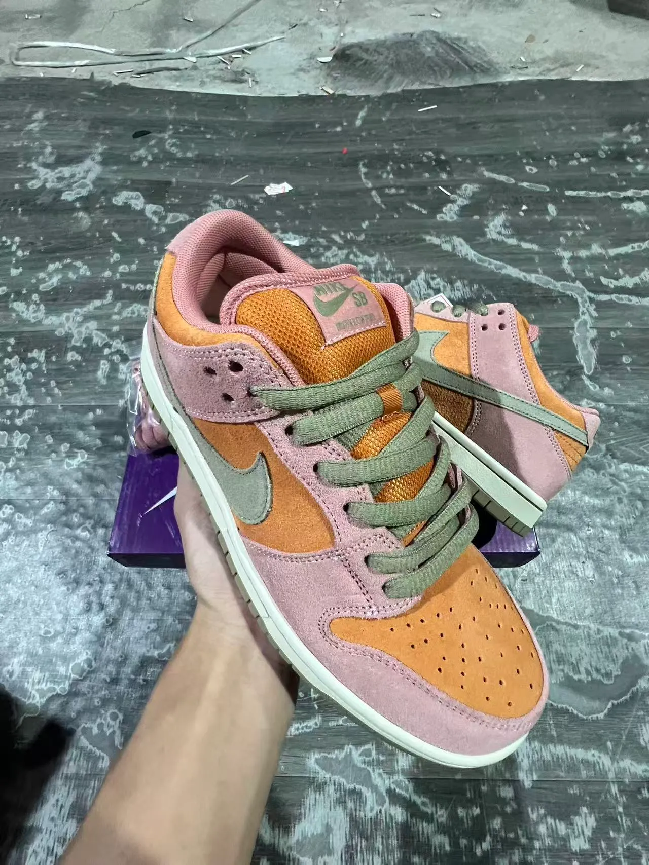Nike SB Dunk Low Pink Orange Olive Skateboard Shoes 3