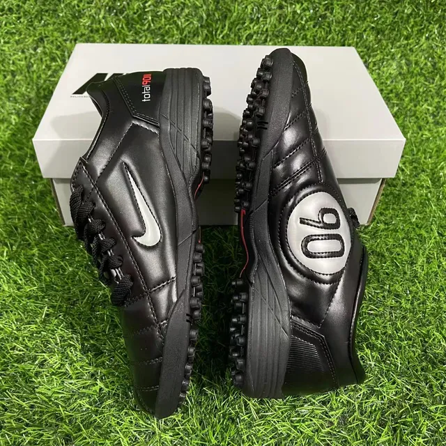 Nike Total 90 III Negro Plata Rojo Césped Zapatos de Fútbol 10