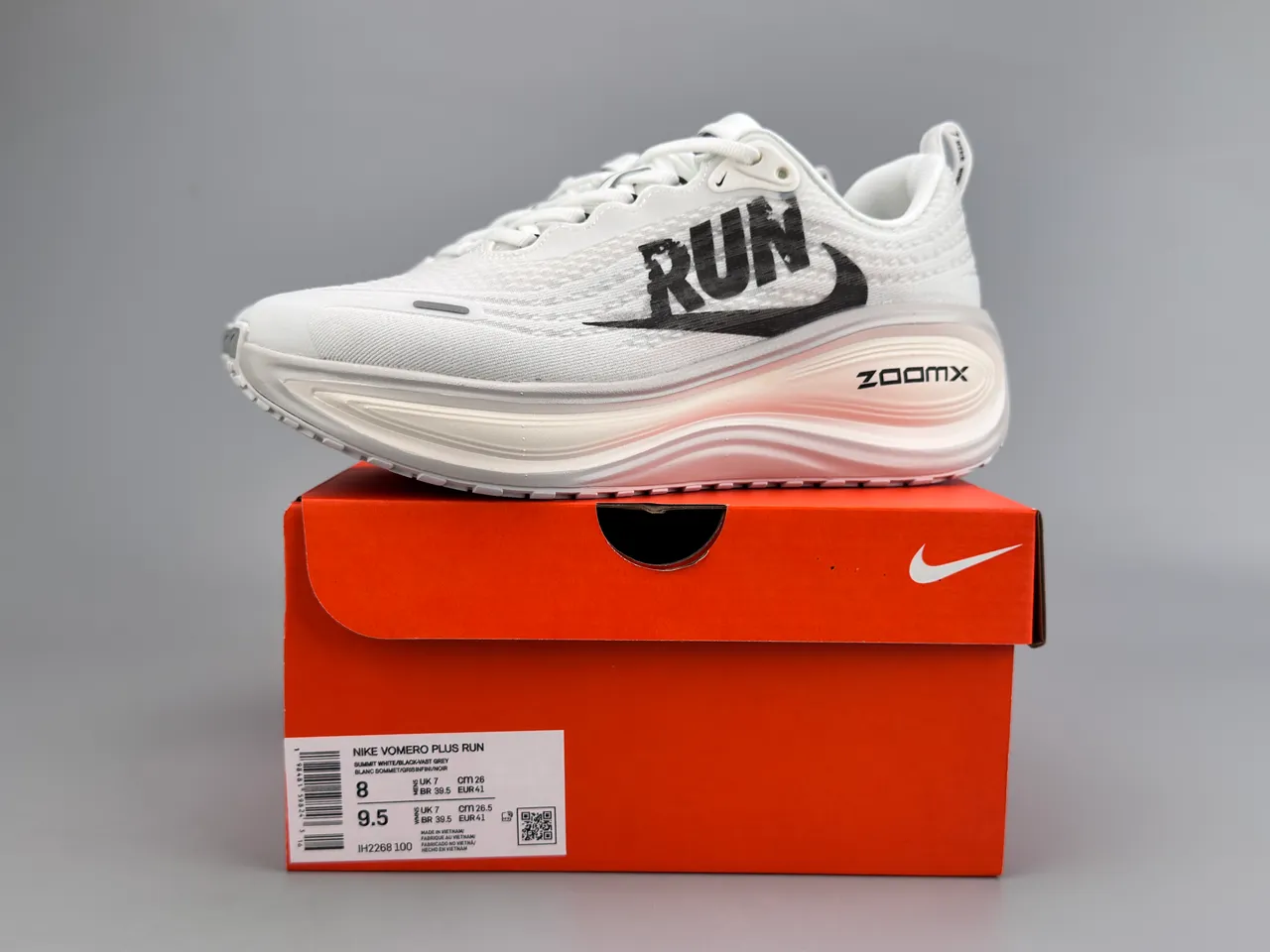 Nike White Black Engineered Mesh Upper Bold Graphic Side Panel Running Shoes 4