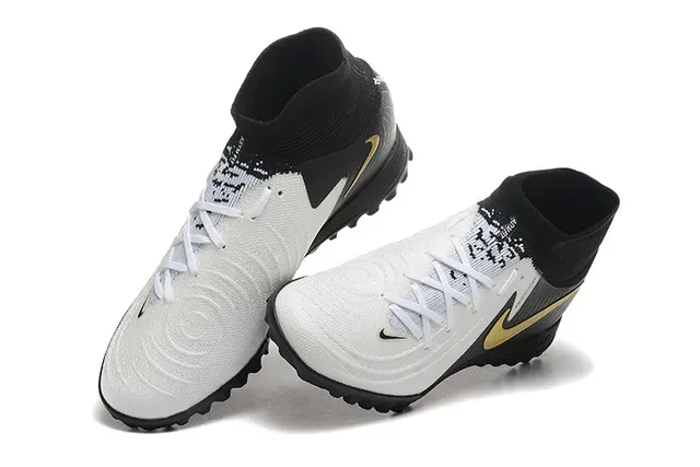Nike أحذية كرة القدم أبيض أسود عالي القطع كولار جوارب اصطناعي متنقش Turf 3