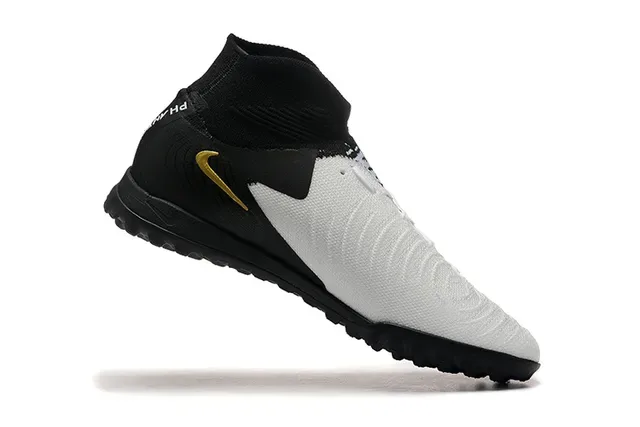 Nike أحذية كرة القدم أبيض أسود عالي القطع كولار جوارب اصطناعي متنقش Turf 4