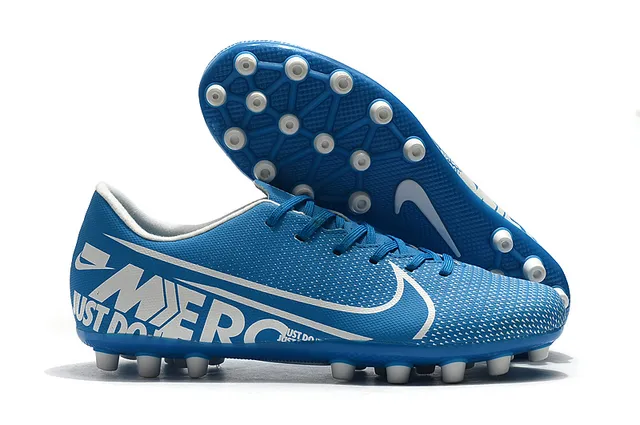 Nike أبيض أسود منخفض القطعة علوة اصطناعية قفص وسط القدم بتصميم زيغزاج كرة القدم للعشب الصناعي 4