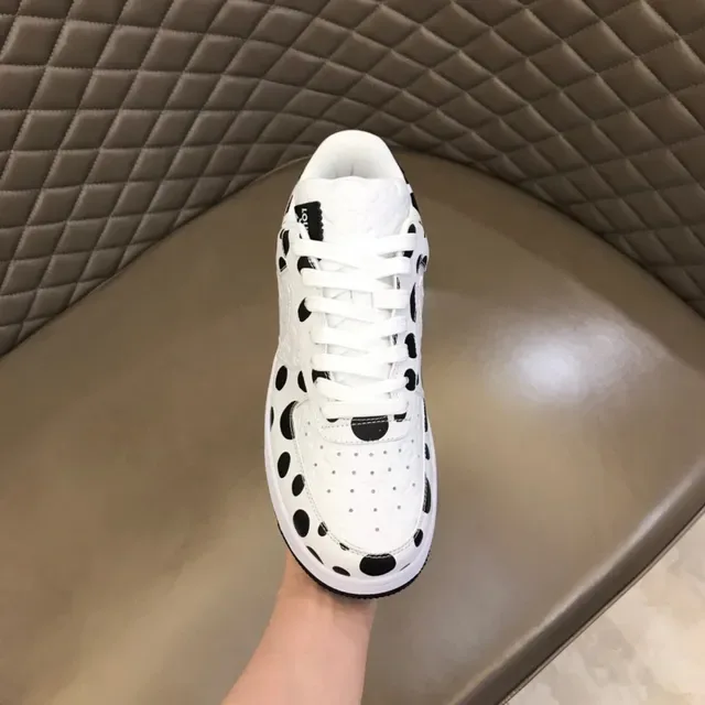 Nike White Black Low-Top Polka-Dot Print Lifestyle Sneakers 5