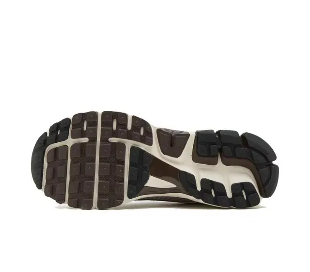 Nike Zapatos Running blanco y negro malla media suela segmentada acolchada 3