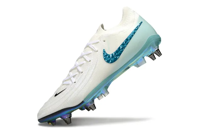 Nike White Blue Knit Upper Iridescent Outsole Firm-Ground Soccer Shoes 3