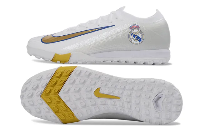 Nike Chaussures de football indoor à lacets asymétriques avec empeigne en tricot blanc doré 6