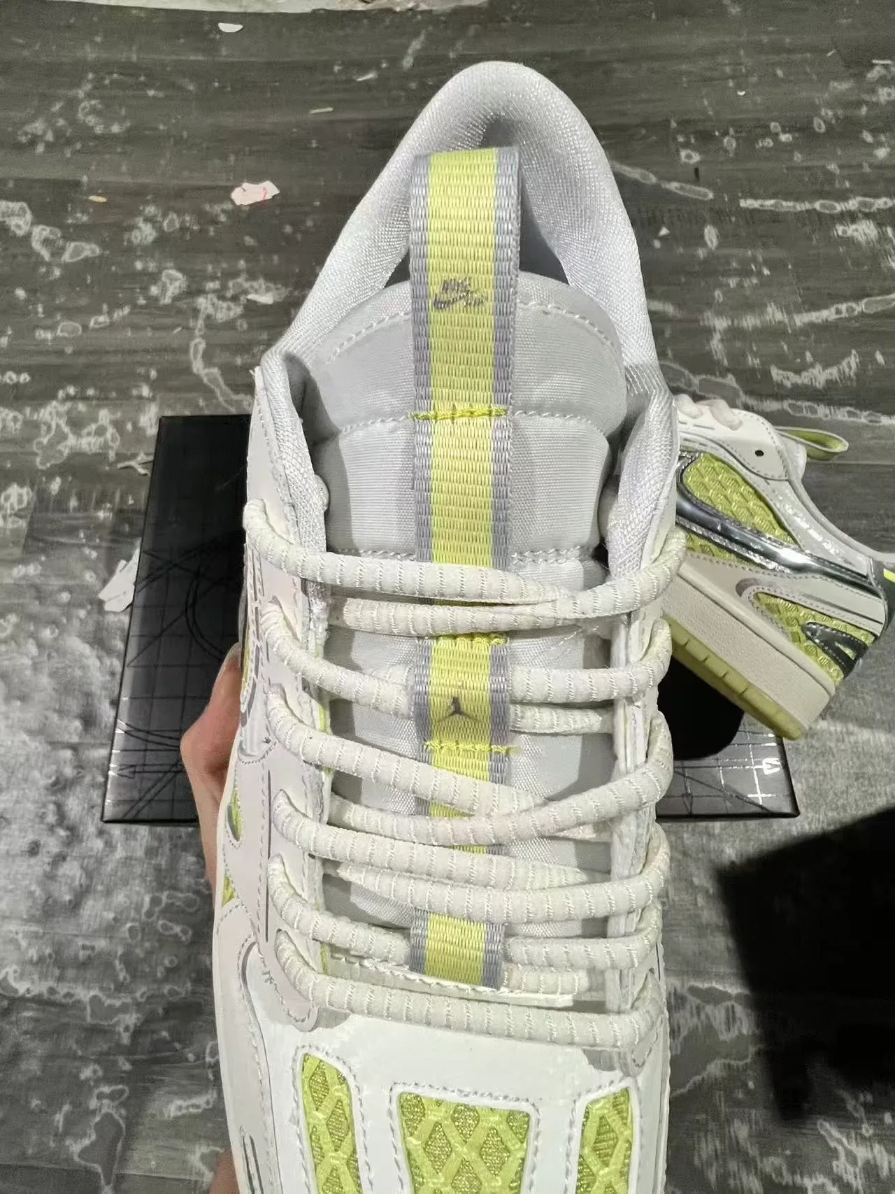 Nike White Green Low-Top Layered Synthetic-Mesh Upper Lifestyle Sneakers 4