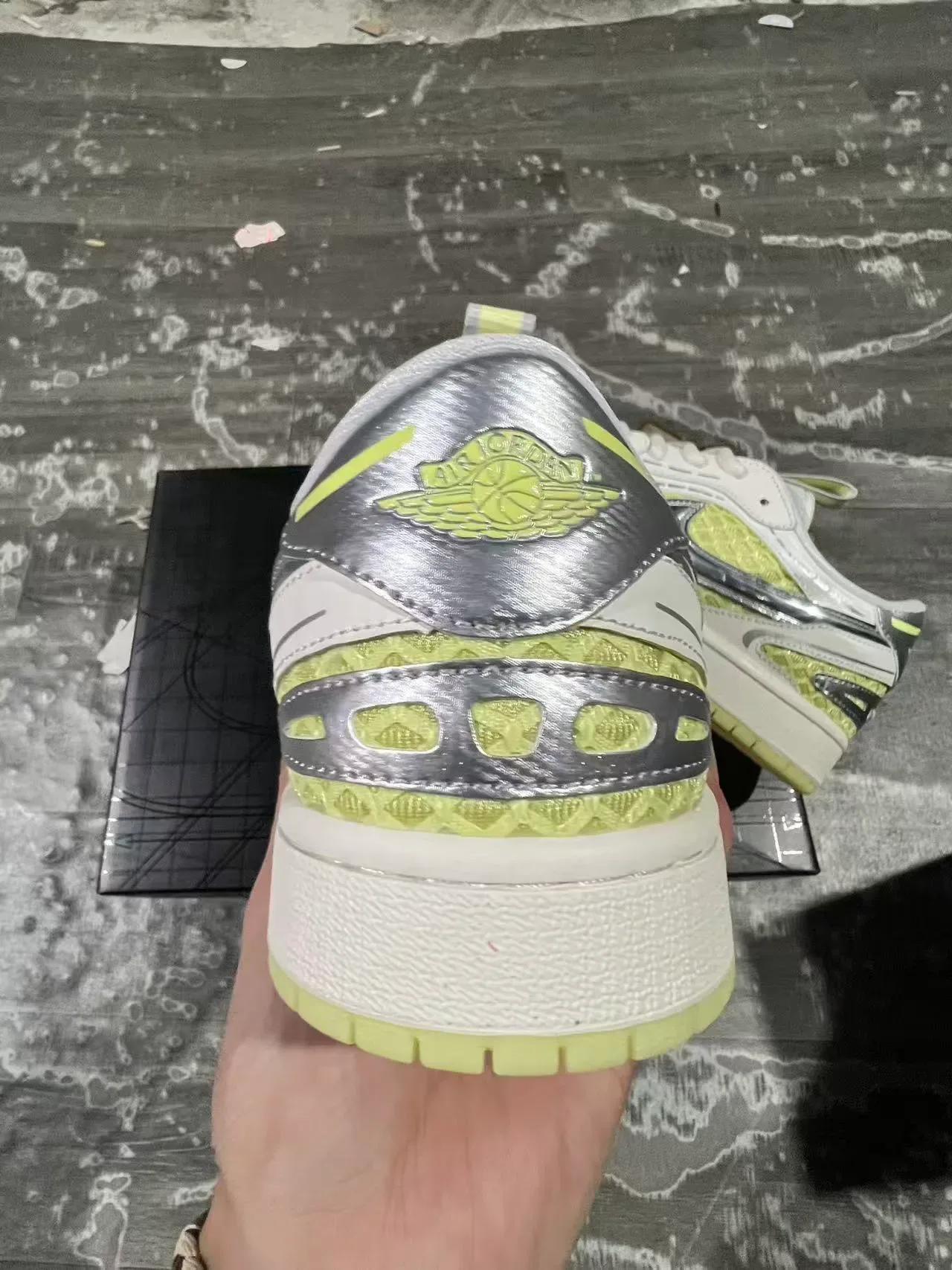 Nike White Green Low-Top Layered Synthetic-Mesh Upper Lifestyle Sneakers 8