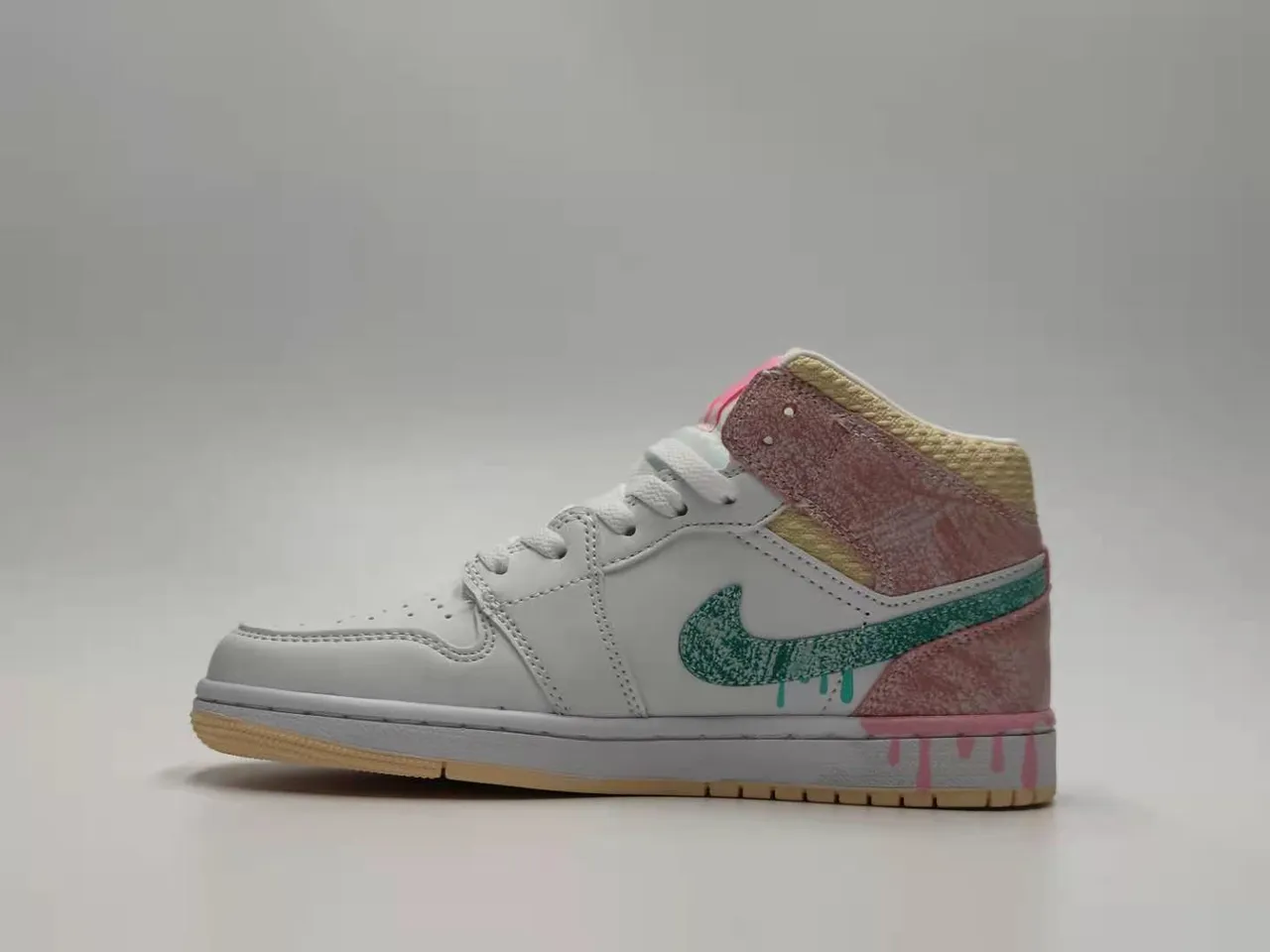 Nike White Multicolor High-Top Drip-Paint Detail Basketball Shoes 1