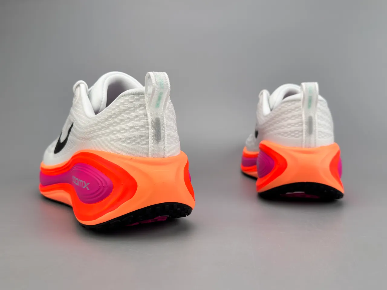 Nike White Orange Engineered Mesh Upper Sculpted Wavy Midsole Running Shoes 6