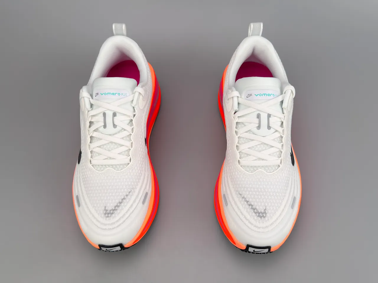 Nike White Orange Engineered Mesh Upper Sculpted Wavy Midsole Running Shoes 9