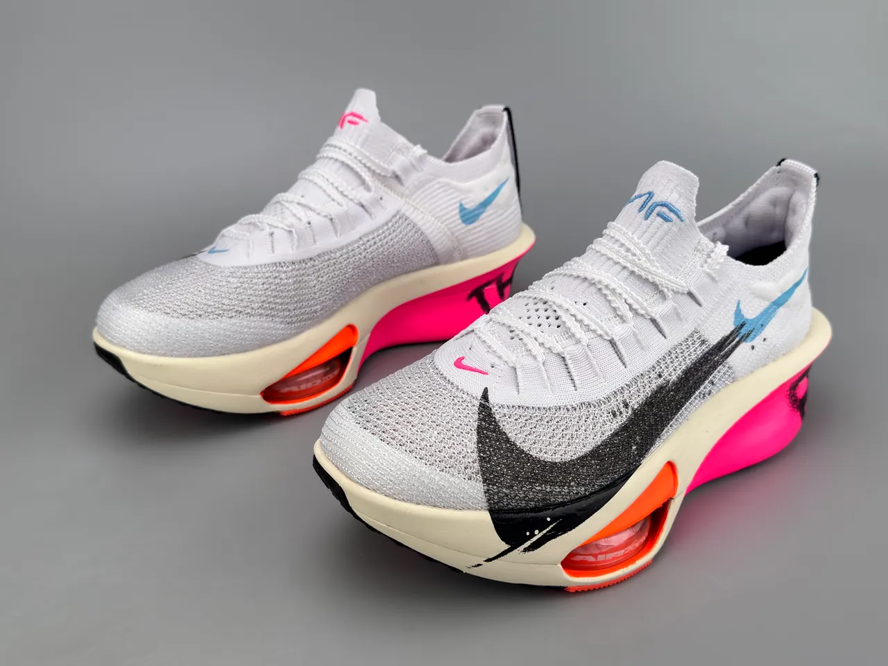 Nike White Pink Knit Upper Air Zoom Forefoot Unit Running Shoes 7