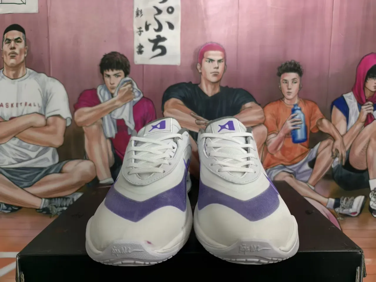 Nike White Purple Gold Lifestyle Sneakers 3