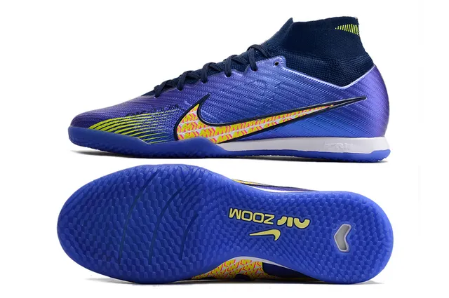 Nike chaussures de football indoor à col haut Flyknit en blanc et violet 15