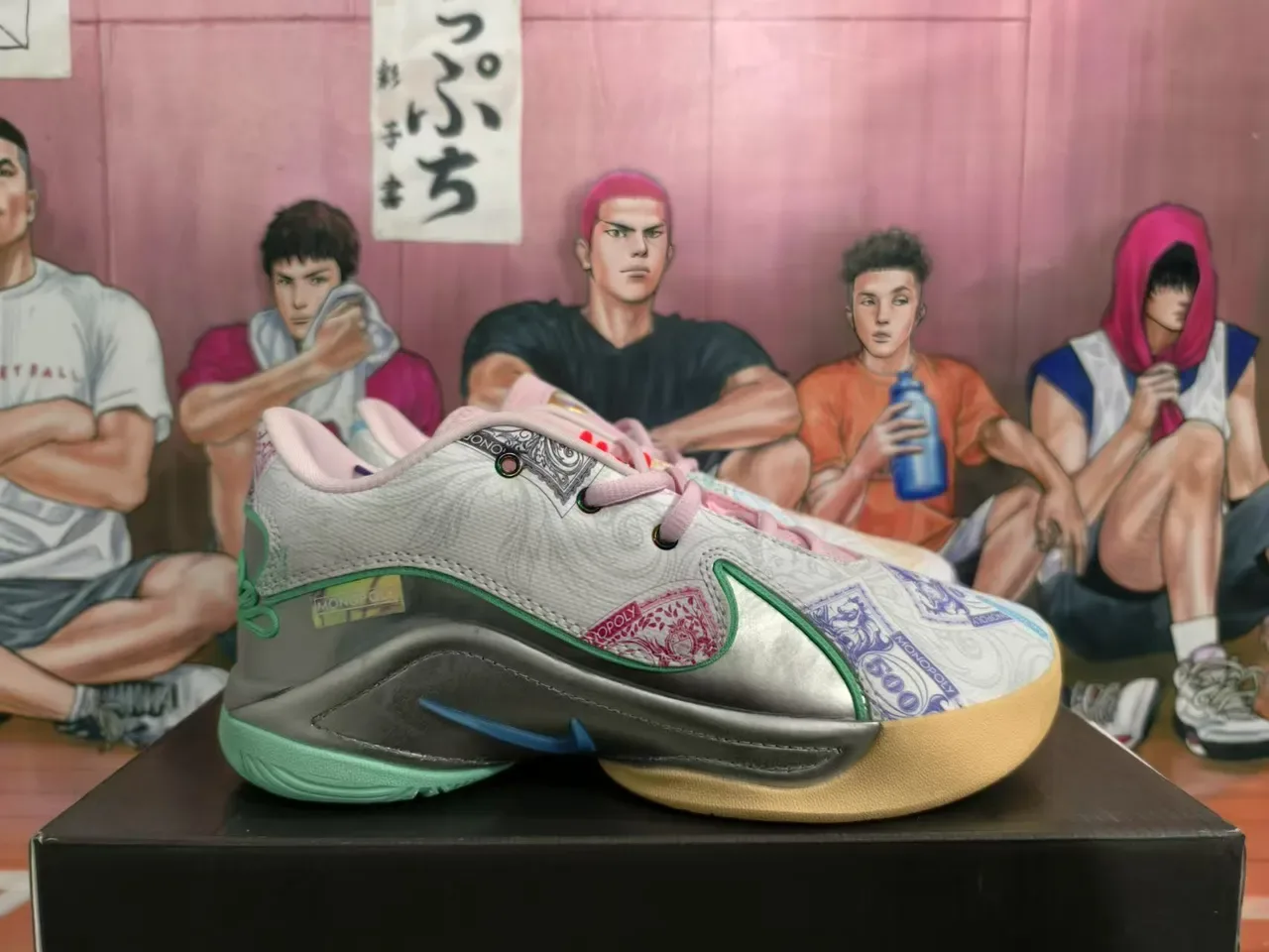 Nike x Monopoly Collaboration Lifestyle Sneakers 4