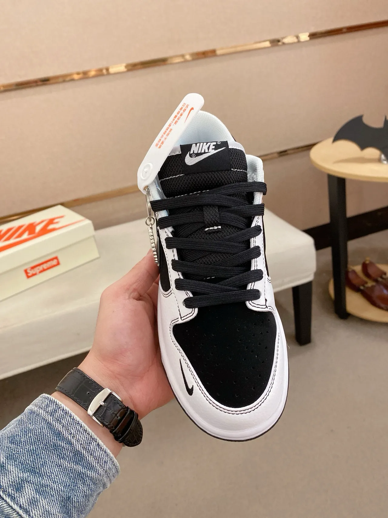 Nike x Supreme Dunk Low Black White Skateboard Shoes 2