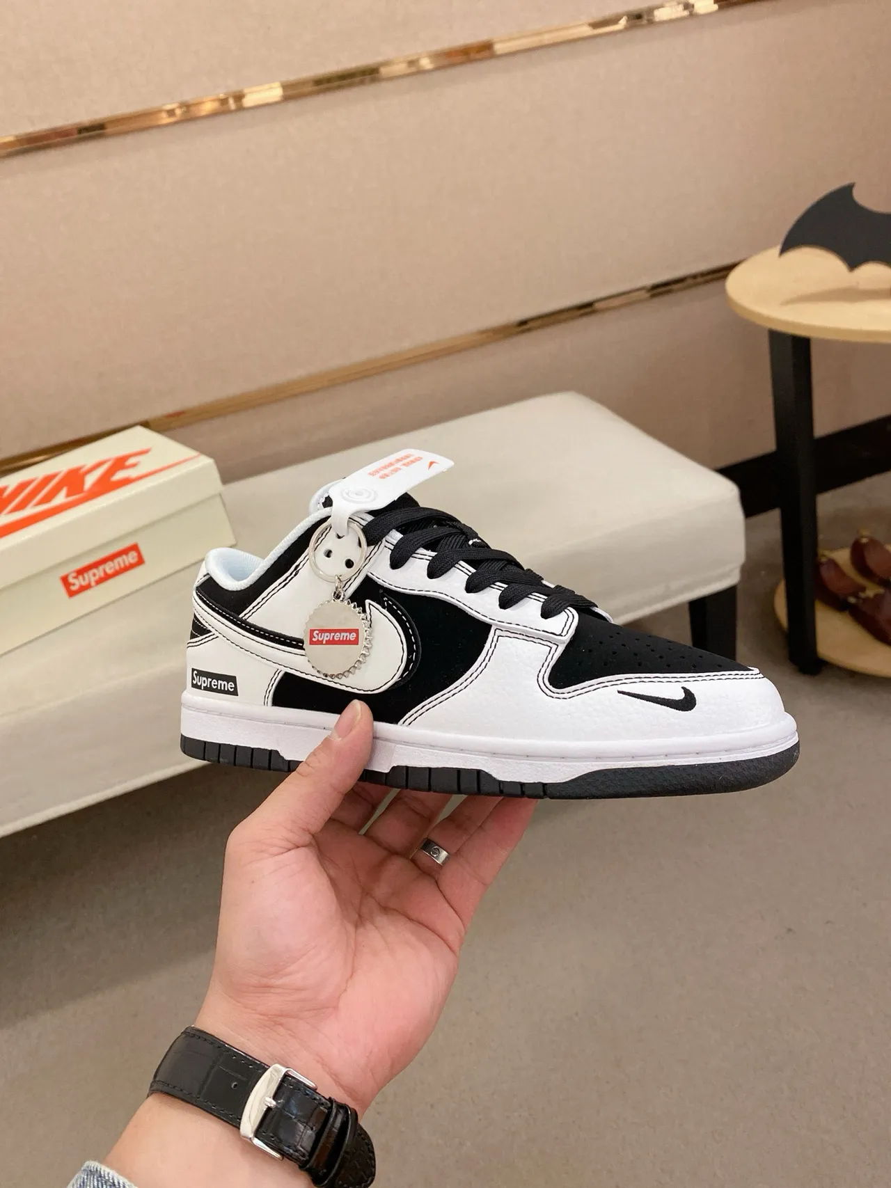 Nike x Supreme Dunk Low Black White Skateboard Shoes 4
