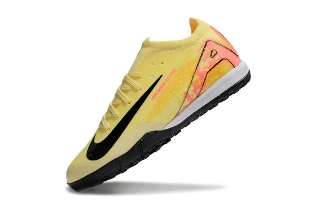 Nike Chaussures de Football Turf Jaune Noir Basse Tige Tricot Semelle Moldée 3