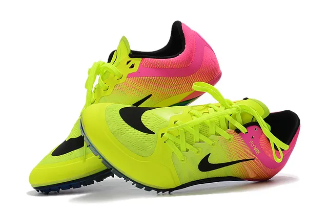 Nike أصفر وردي منخفض المستوى سبيكة سباق Flywire الجزء العلوي أحذية الجري 15