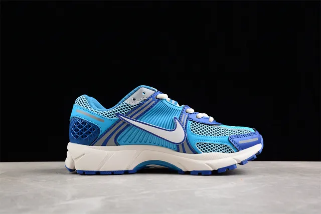 Nike Zoom 2K Blue White Mesh Upper Synthetic Cage Overlay Running Shoes 11