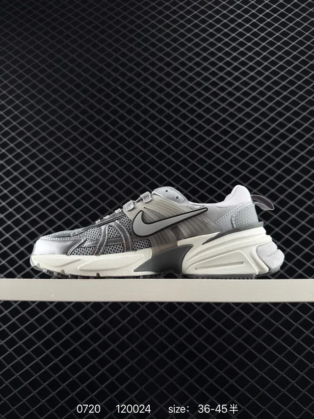Nike Zoom 2K Gray and Silver Chunky Sneakers 4