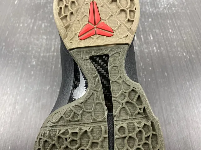 Nike Zoom Kobe VI Army Green Camo Basketball Shoes 11