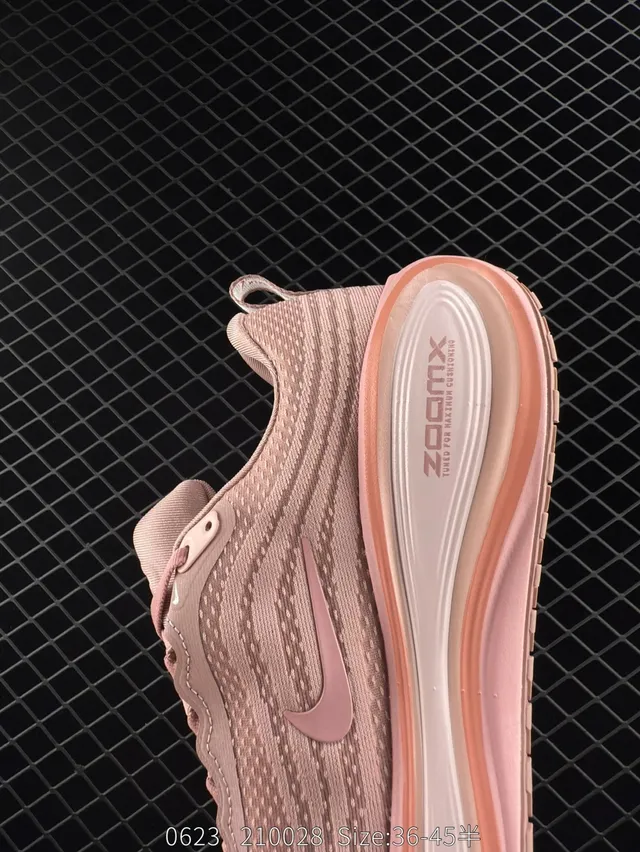 Nike ZoomX Rose Beige Semelle épaisse ondulée Swoosh inversé Chaussures de course 3
